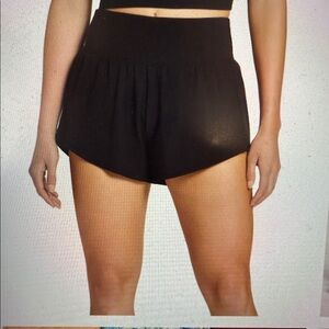 DSG Black High-Rise Short, NWT